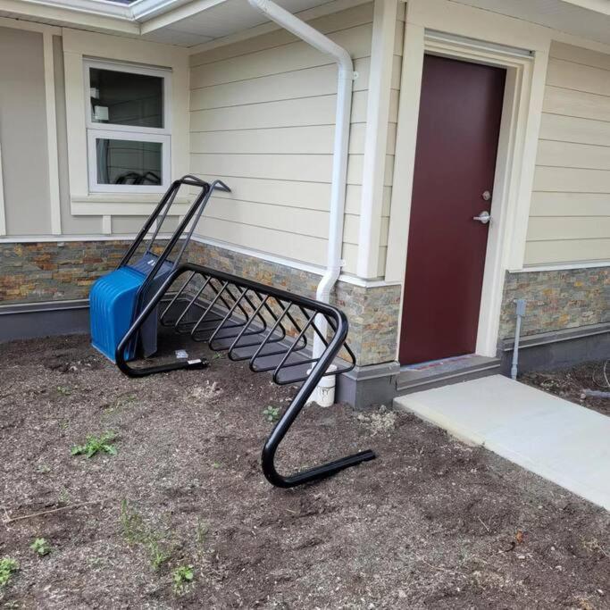 Brand New Luxury 2-Bedroom Townhouse. Duncan Exterior photo