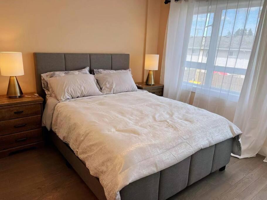 Brand New Luxury 2-Bedroom Townhouse. Duncan Exterior photo